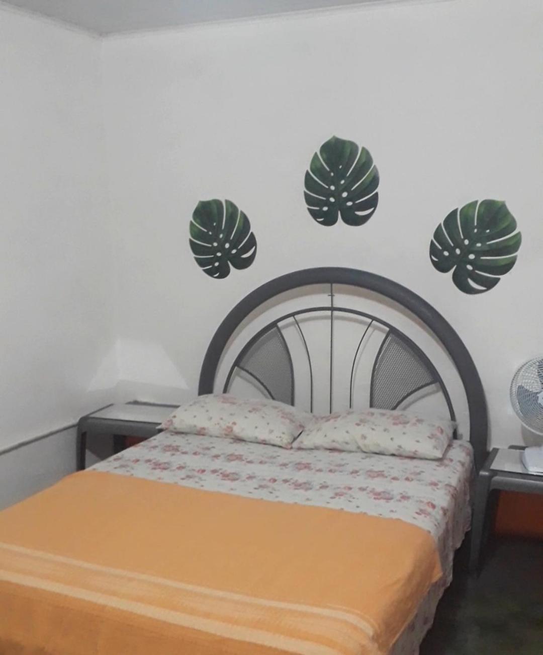 Perto Do Aeroporto De Salvador - Dona Pitanga Hostel ラウロ・ジ・フレイタス エクステリア 写真