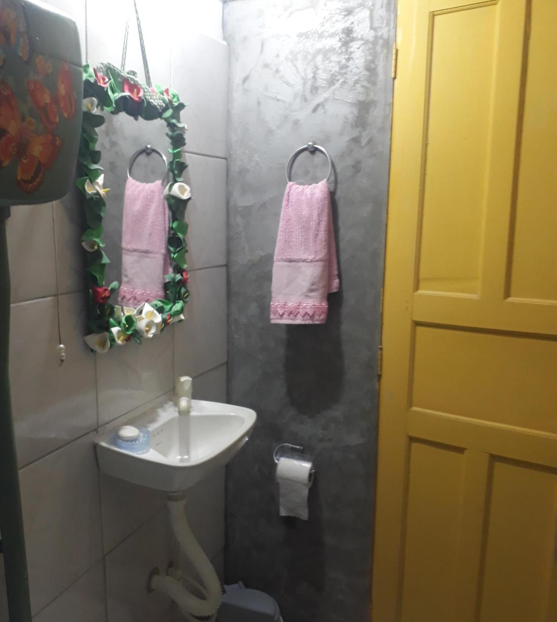 Perto Do Aeroporto De Salvador - Dona Pitanga Hostel ラウロ・ジ・フレイタス エクステリア 写真