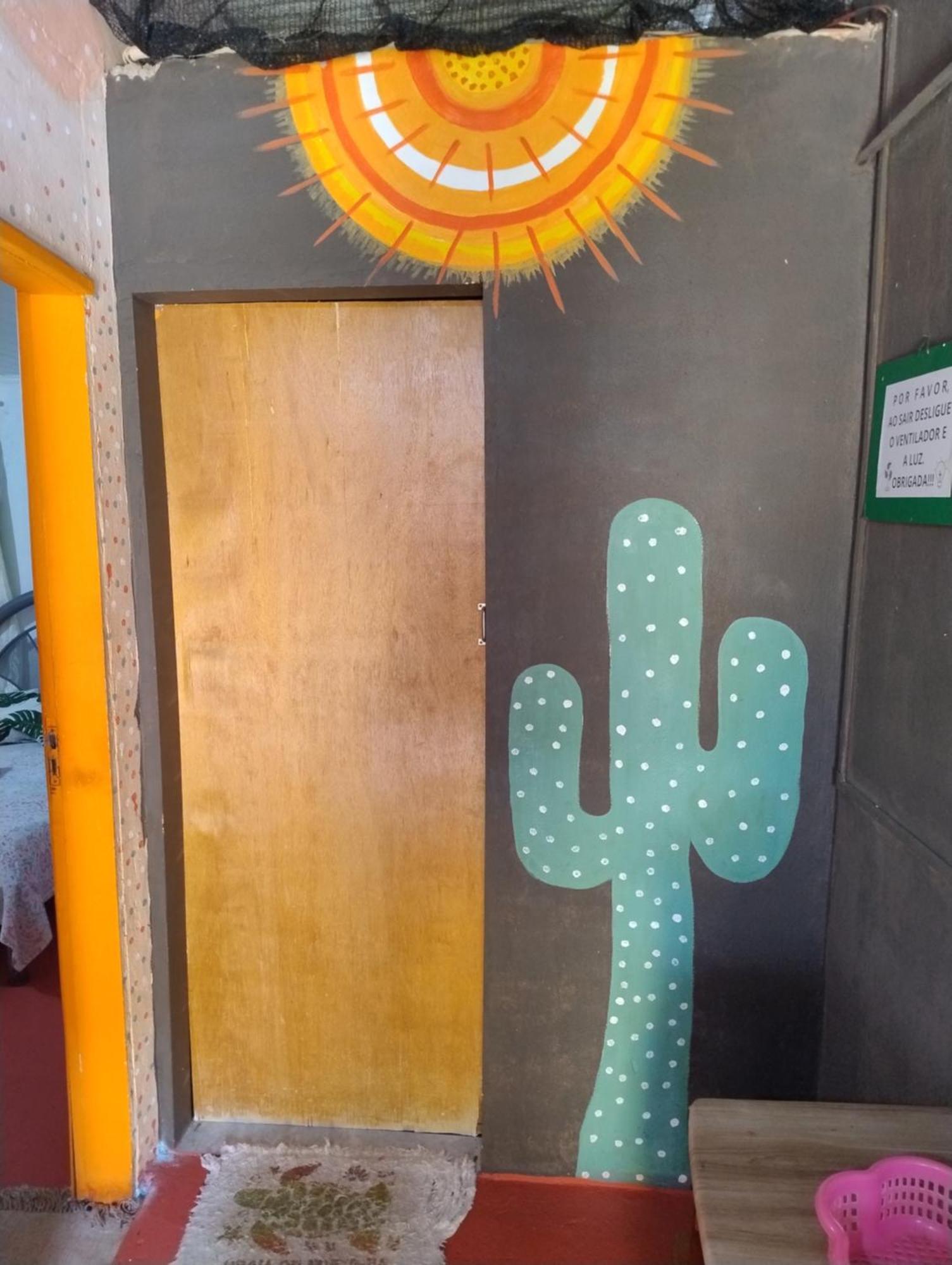 Perto Do Aeroporto De Salvador - Dona Pitanga Hostel ラウロ・ジ・フレイタス エクステリア 写真