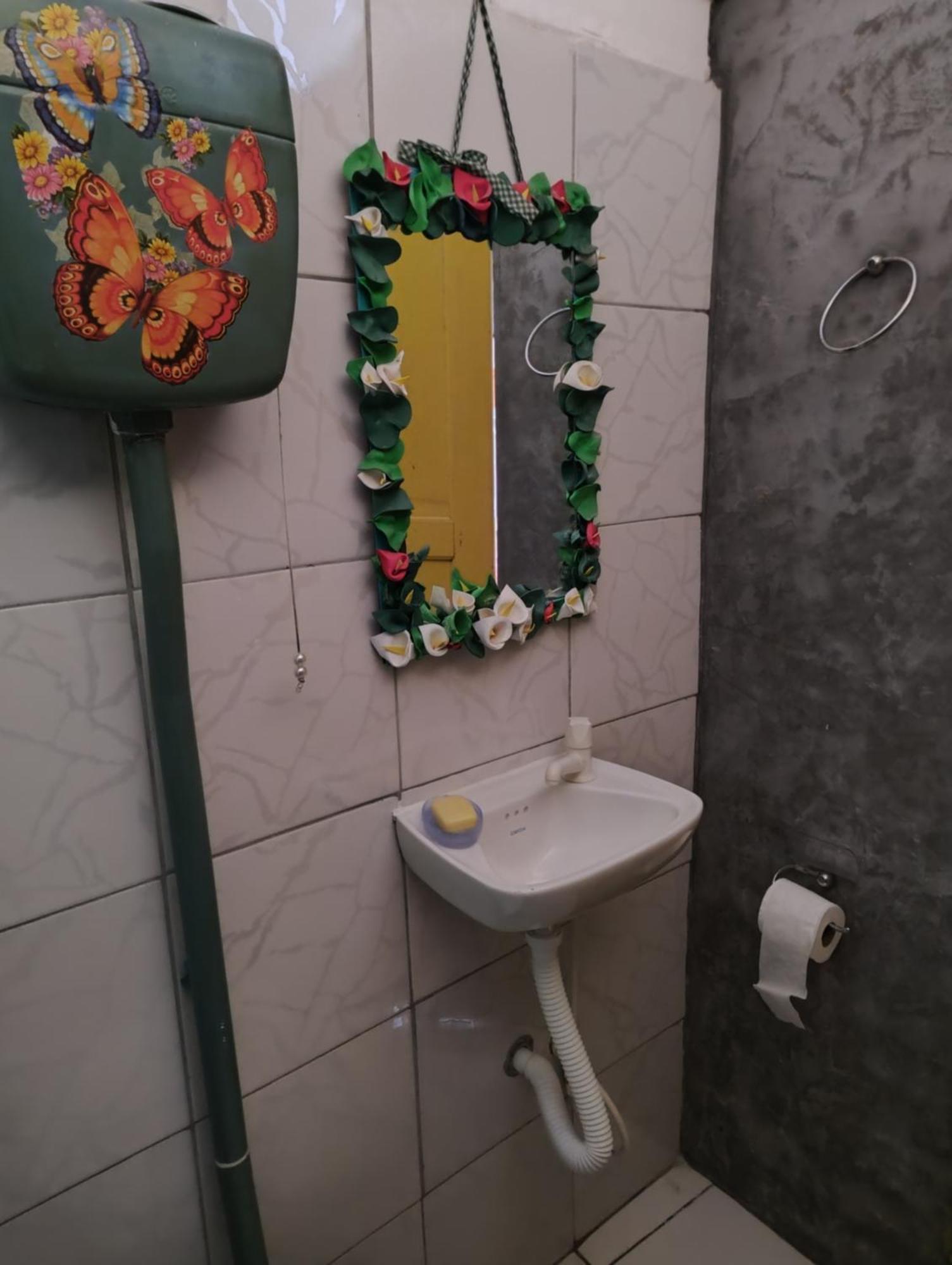 Perto Do Aeroporto De Salvador - Dona Pitanga Hostel ラウロ・ジ・フレイタス エクステリア 写真